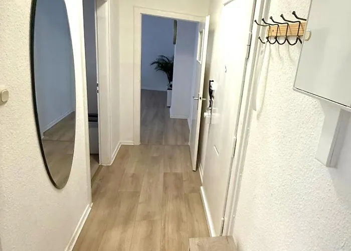 Lejlighed Helle, Gemuetliche Wohnung Nahe Universitaet, Schnelles Wlan & 24H Check-In Braunschweig