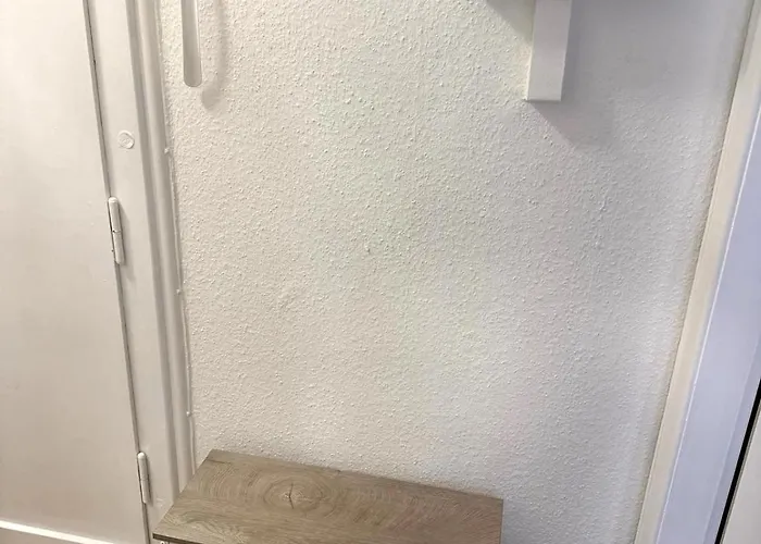 Helle, Gemuetliche Wohnung Nahe Universitaet, Schnelles Wlan & 24H Check-In *