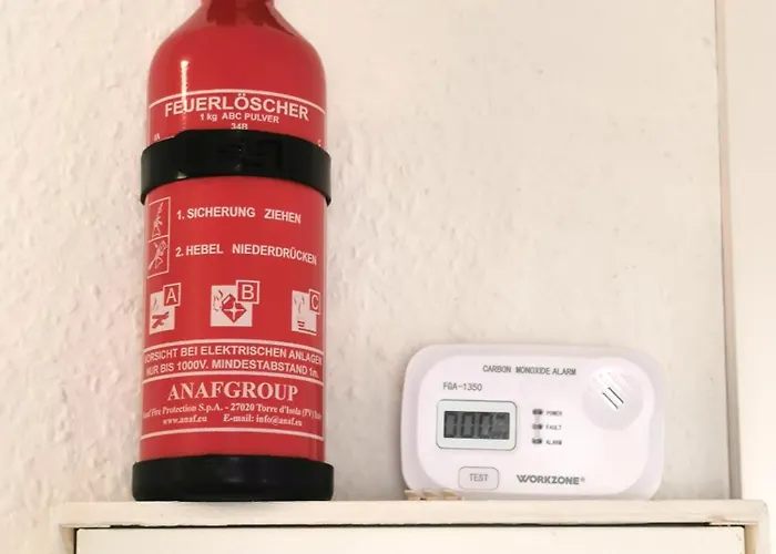 Gemütliche Im östlichen Ringgebiet - Ideal Für Familien Und Touristen, Schnelles Wlan, 24h Check-in Apartment